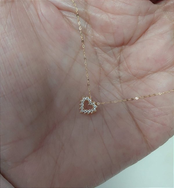 GARGANTILHA BALÃOZINHO CORAÇÃO VAZADO ZIRCÔNIA BRANCA 45CM OURO 18K.