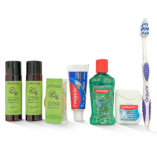 Kit Higiene Viagem Completo Premium |Le Botanique & Colgate Com Necessaire