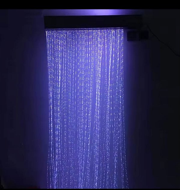 Cortina efeito Cascata em Iluminação em fibra Ótica