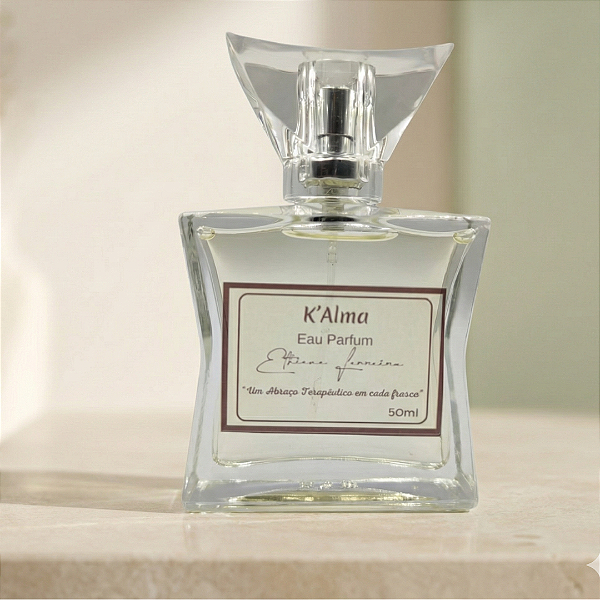 Perfume K’Alma – Floral Amadeirado | Harmonia e Serenidade