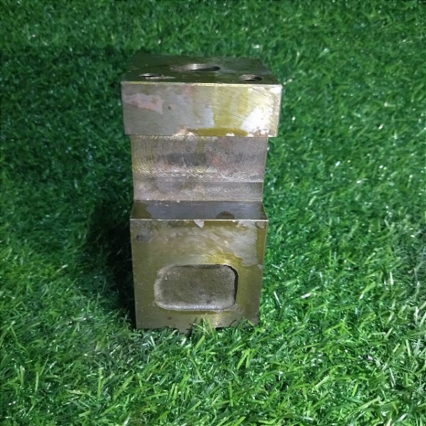 Porta Ferramentas Torno Iram 3"