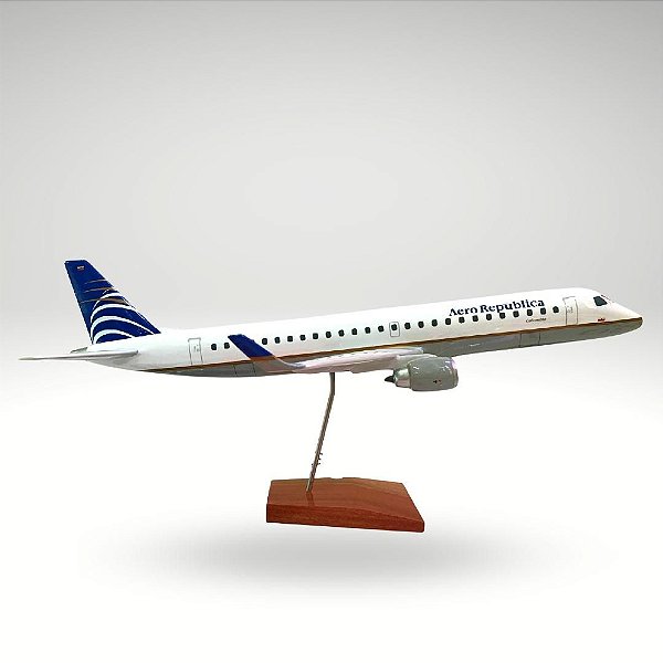 Maquete E190 -  Aero República / 1:75