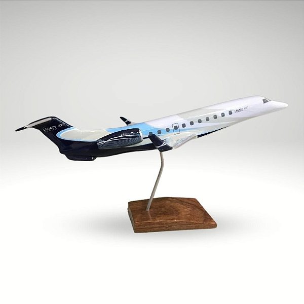 Maquete Legacy 600 / 1:75