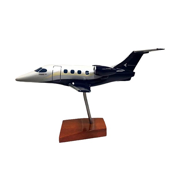 Maquete Phenom 100 / 1:75