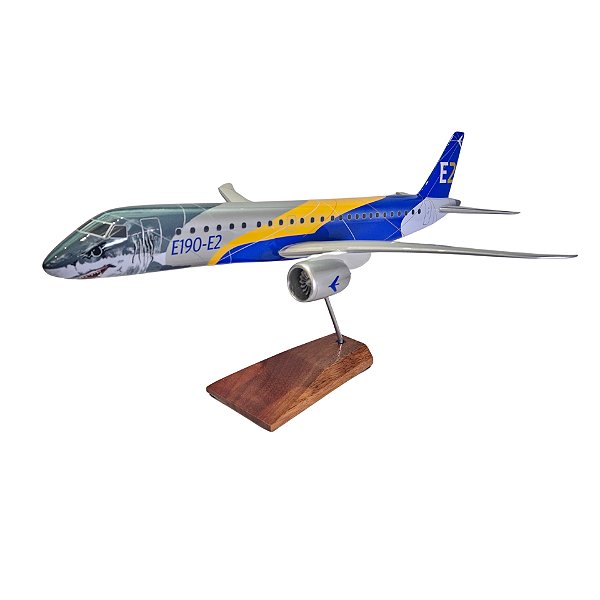Maquete E190 E2 - Tubarão