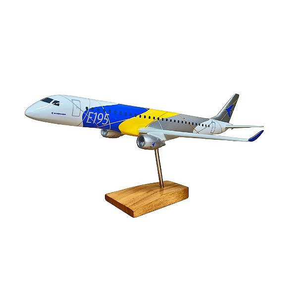 Maquete E195