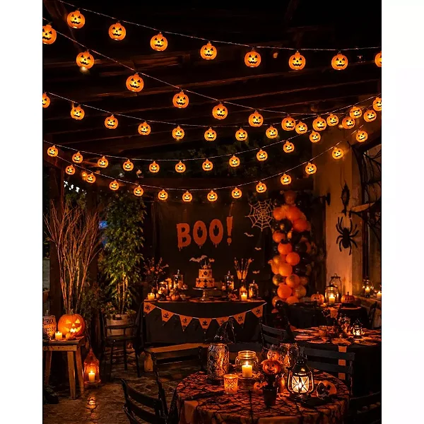 Enfeite Halloween Abobora no Varal Com Leds - 2 Metros - Varal Com 10 Aboboras LEDs Piscantes