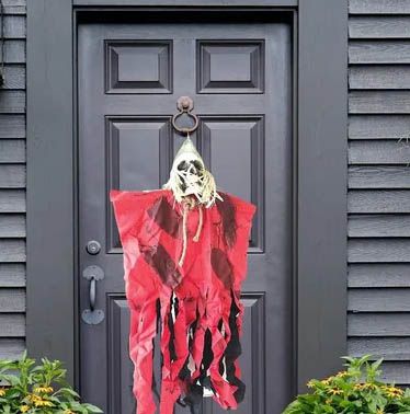 Enfeite de Halloween Esqueleto Pirata para Pendurar - 1 Metro - Modelos Sortidos