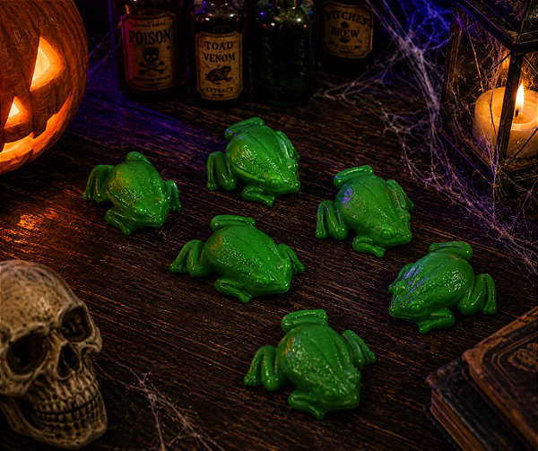 Kit com 6 Sapos Verdes Decorativos – Plástico 8cm – Decoração Halloween