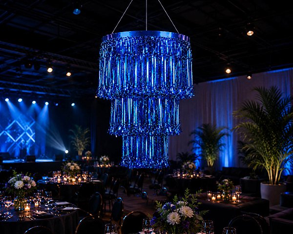 Enfeite De Teto Lustre Metalizado Grande Com Franja Azul - 80cm