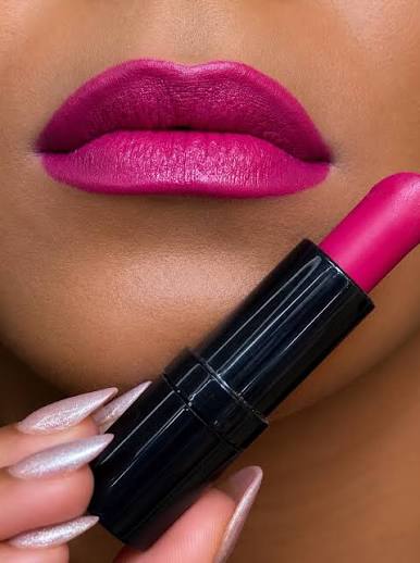 Batom Fluorescente para Festa Neon Pink – Cor Vibrante e Acabamento Cremoso