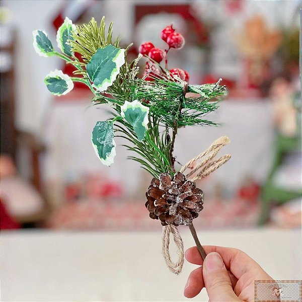 Pick Natalino Laço de Sisal com Frutinhas Decorativo 30cm