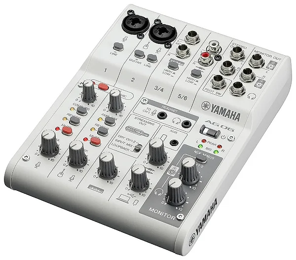 Mesa Yamaha AG06 MK2 Branco Live Streaming