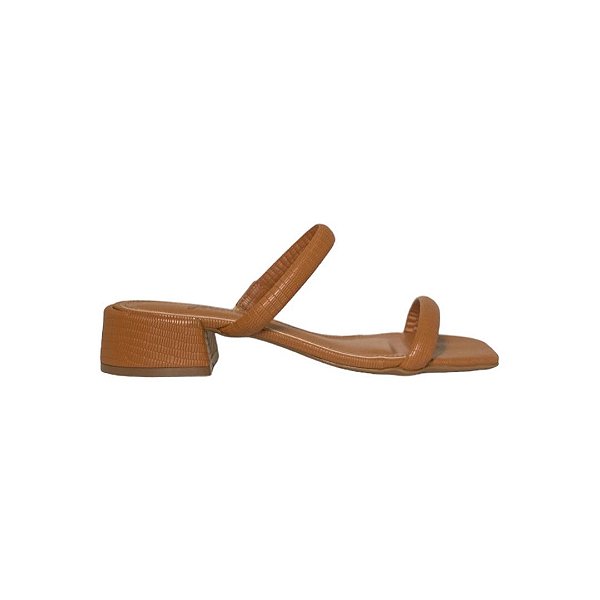 Kelly camel