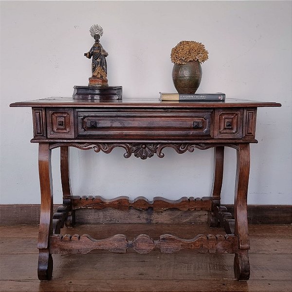 Mesa de Apoio "Pé-de-Lira" Século XIX, Minas Gerais - 79x114cm (L x C)