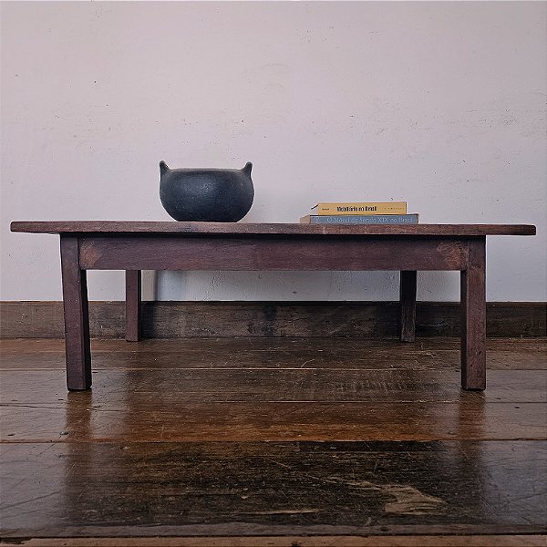 Mesa de Centro Rústica Anos 60 em Madeira Escura - 70x117cm (L x C)
