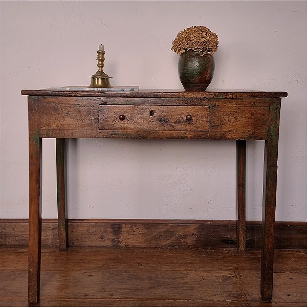 Mesa de Apoio Mineira com Policromia Verde, Séc. XX - 46x91cm (L x C)