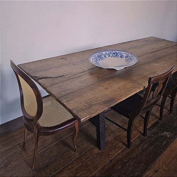 Mesa de Jantar Rústica com Pés Cavalete, MG - 99x255cm (L x C)