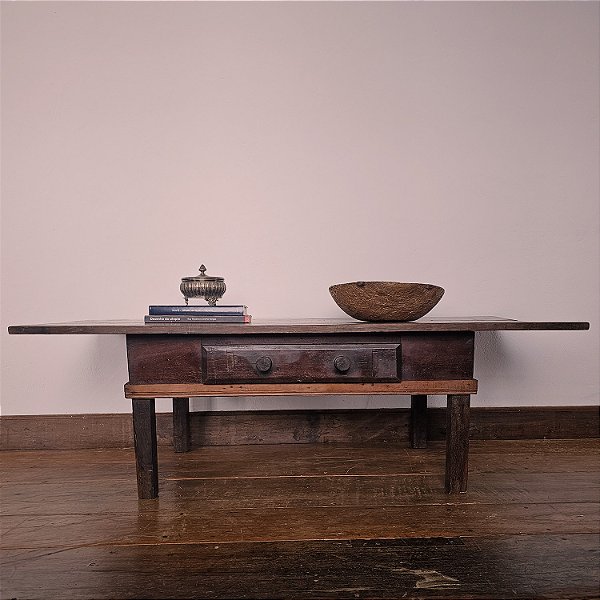 Mesa de Centro c/ Gaveta, Início do Séc. XX - 71x151cm (L x C)