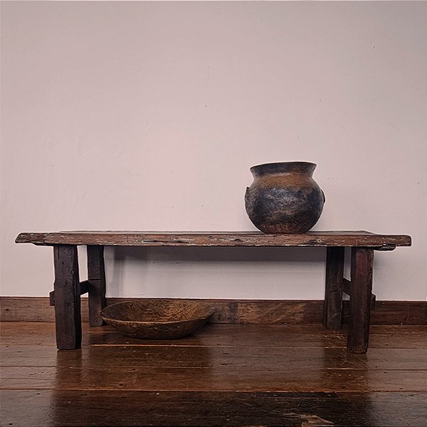 Banco Rústico de Madeira – Bancada Baixa do Início do Século XX - 1,57m