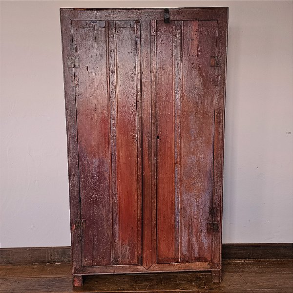 Armário Policromado, MG, Séc. XIX, Vermelho e Vinho - 108x35cm (L x P)