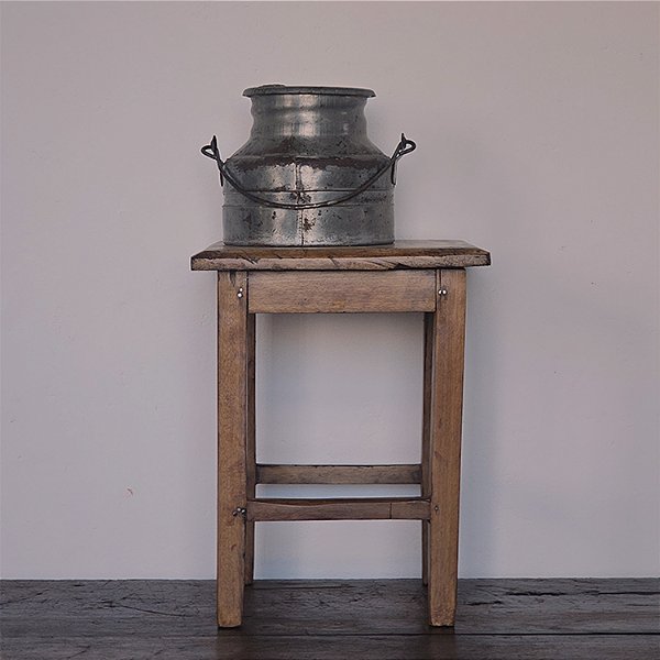 Banqueta Quadrada em Madeira Clara, Anos 60 - 33x33cm (L x P)