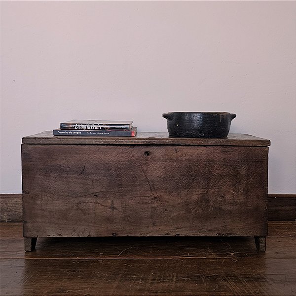 Baú Antigo de Fazenda - 90x40cm (L x P)