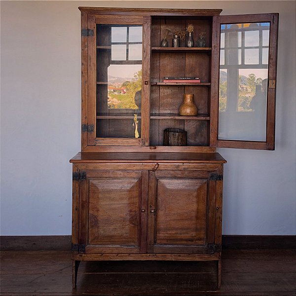 Armário Louceiro com Portas de Vidro, Séc. XX - 120x70x219cm