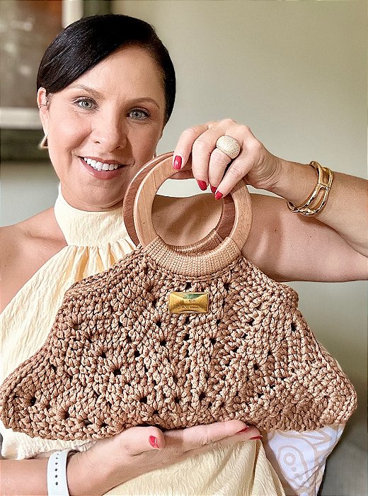 BOLSA STELA NA COR CASTANHO