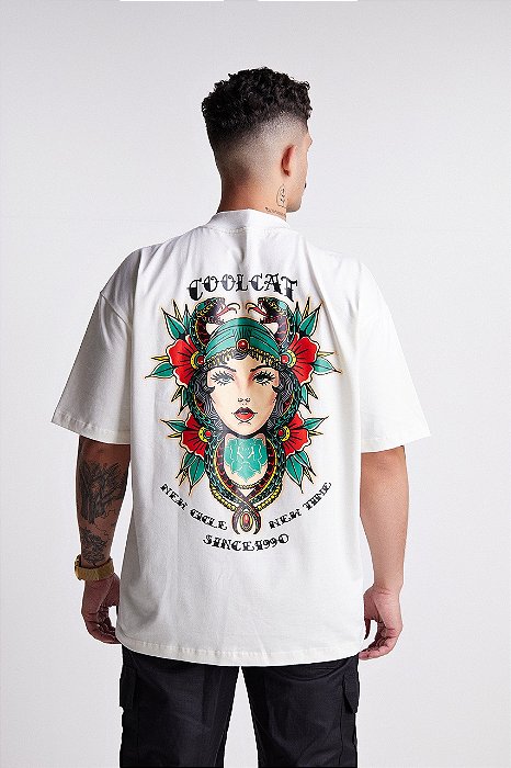 Camiseta Oversized Pin Up