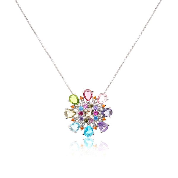 Colar flor com cristal peridoto em  prata 925