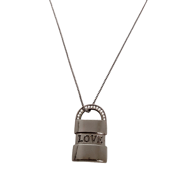 Colar banhado em ródio negro com cadeado love e zircônia cristal