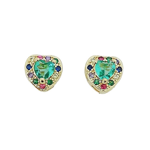 Brinco coração em banho de ouro 18k cravejado de zircônias coloridas com zircônia verde