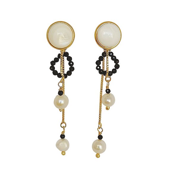 Brinco banhado em ouro 18k de madrepérola com corrente, pérolas cultivadas e gota vazada em cristais negros
