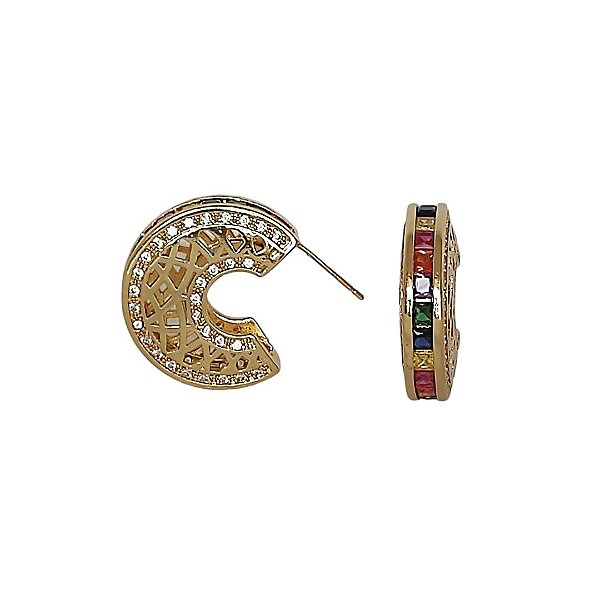 Brinco em banho de ouro 18k meia lua com detalhes vazados, cravejado de zircônias coloridas e zircônias cristais
