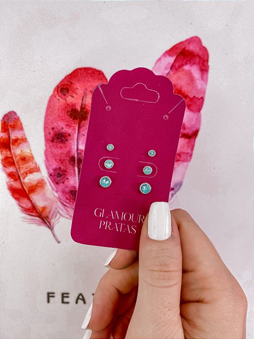 Brinco Trio Ponto De Luz Verde Cravação Inglesa