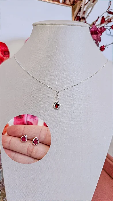 Conjunto Colar e Brinco Gota Vermelho