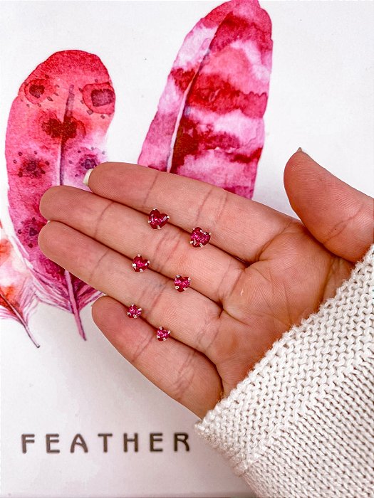 Brinco Trio Coração Vermelho 4/5/6mm