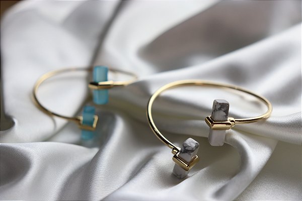 Pulseira Folheada a Ouro - Howlita Branca