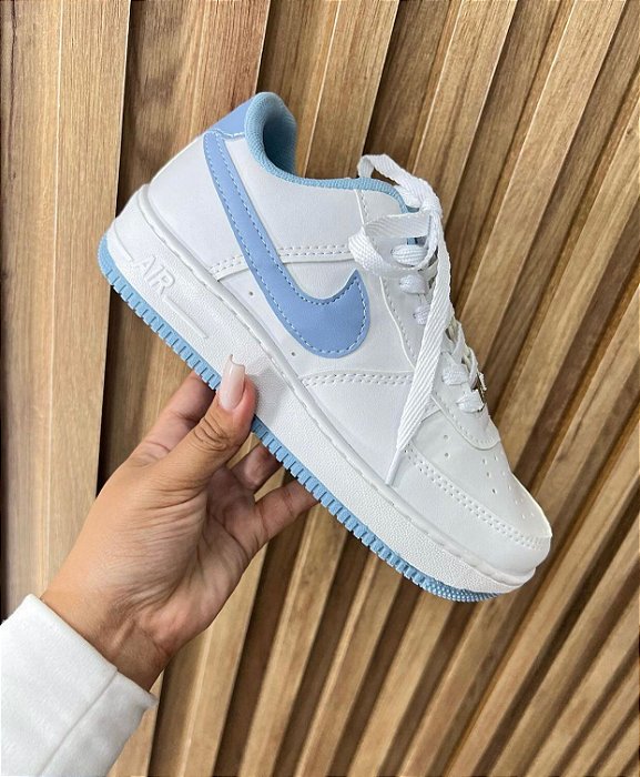 Tênis Nike Air force Branco com Azul Bebe - Kmavi Closet