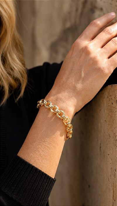 Pulseira elos entrelaçados