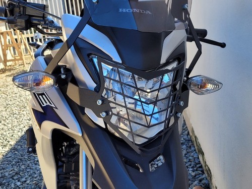 Protetor de farol XRE190 gradeado