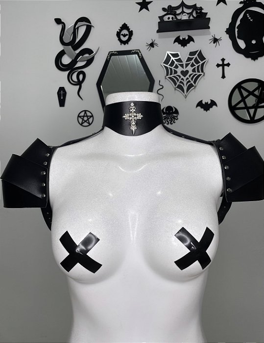 Ombreira Goth Crucifix