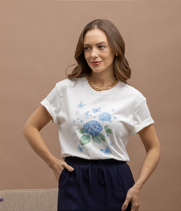 T-shirt Hortências 100% algodão