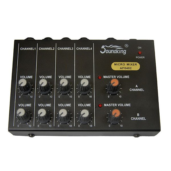 Mini Mixer Mesa de Som 4 Canais Stereo (8 Mono) AF 0401 - Soundking