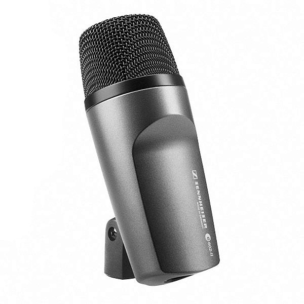 Microfone para Bumbo e Amplificador de Baixo Sennheiser E 602-II