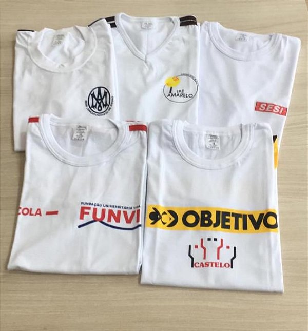 Uniforme Escolar 02