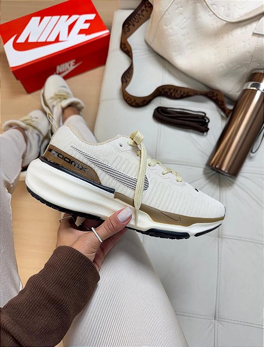 Tênis Zoomx Caramelo