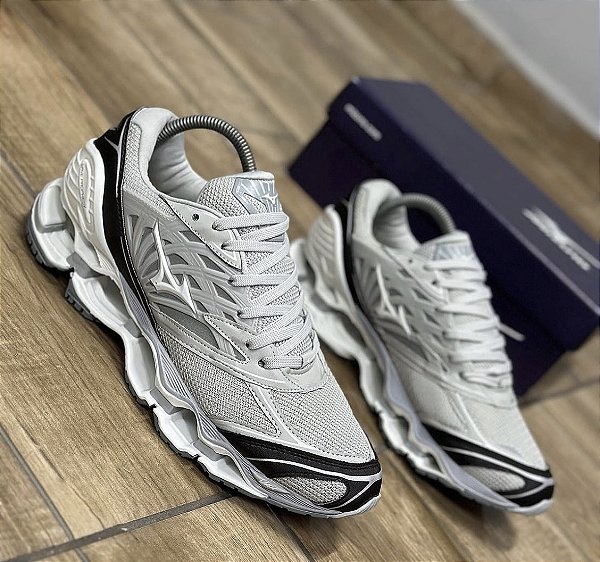 Mizuno Pro Cinza Com Rosa Mizuno Prophecy Cinza E Rosa Mizuno