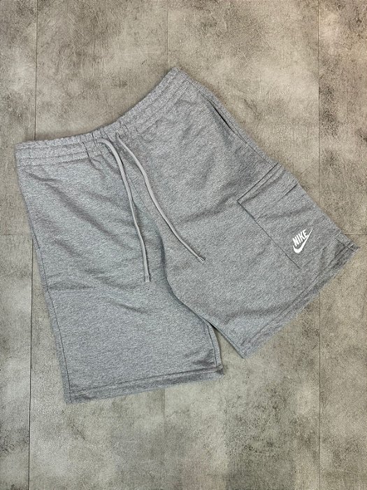 Shorts Nike Sportswear Club Cargo Cinza